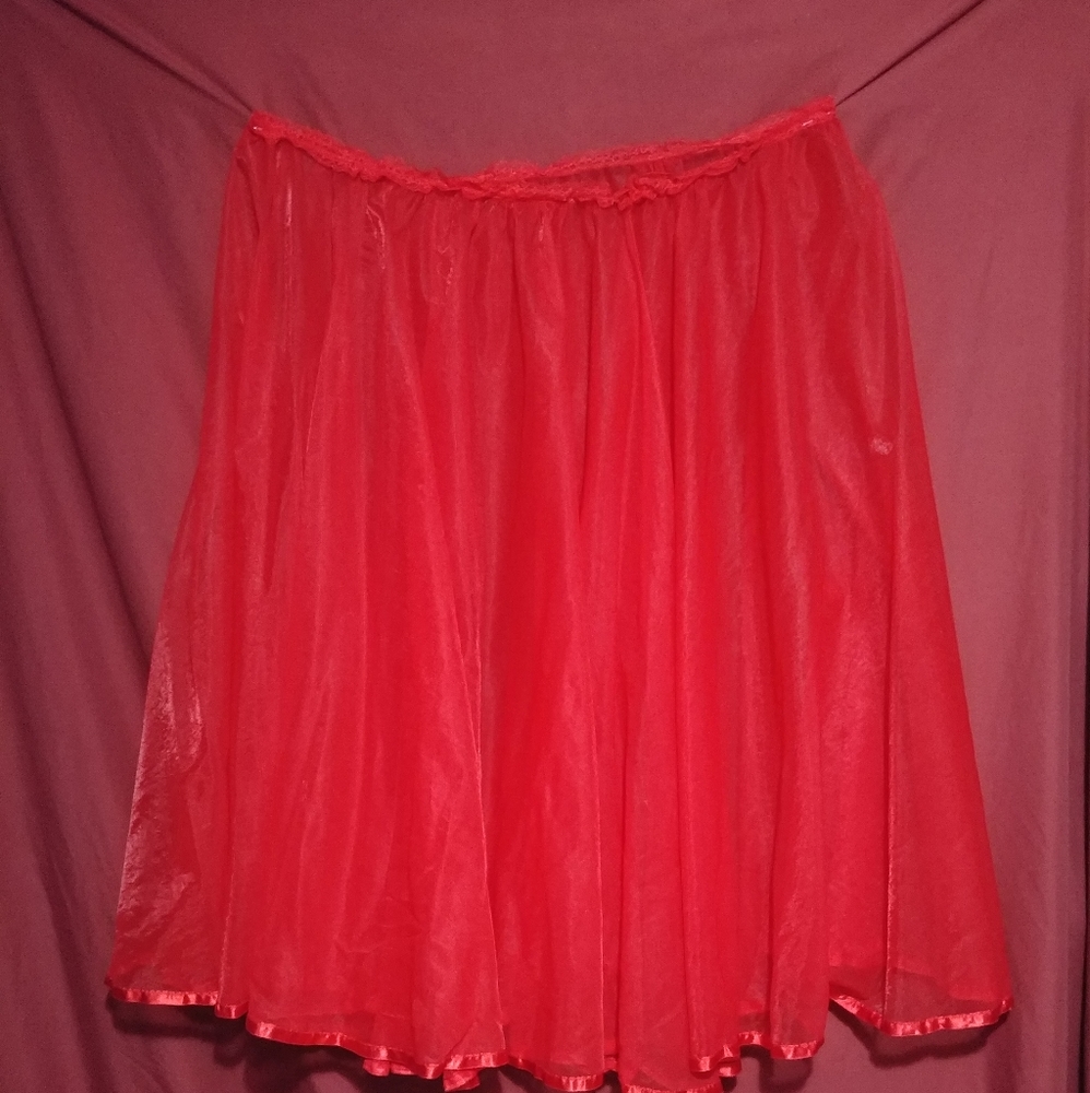 Bright Red 🍒 sheer skirt